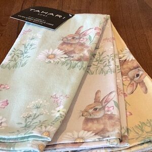Tahari Home Bunny Print Kitchen Towels - set of 3 towels